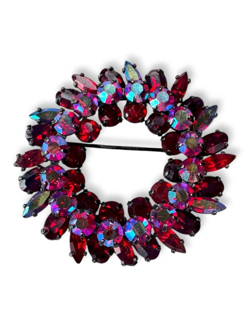 Sherman Vintage Siam Red AB Rhinestone Japanned Wreath Brooch Pin 1.61" Flaw - Picture 2 of 14